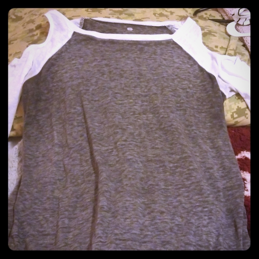 Cute cut shoulders top